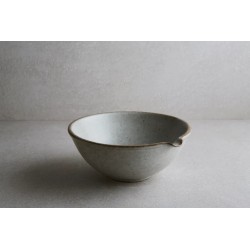 Grey Bowl w Spout(灰色碗带喷嘴)